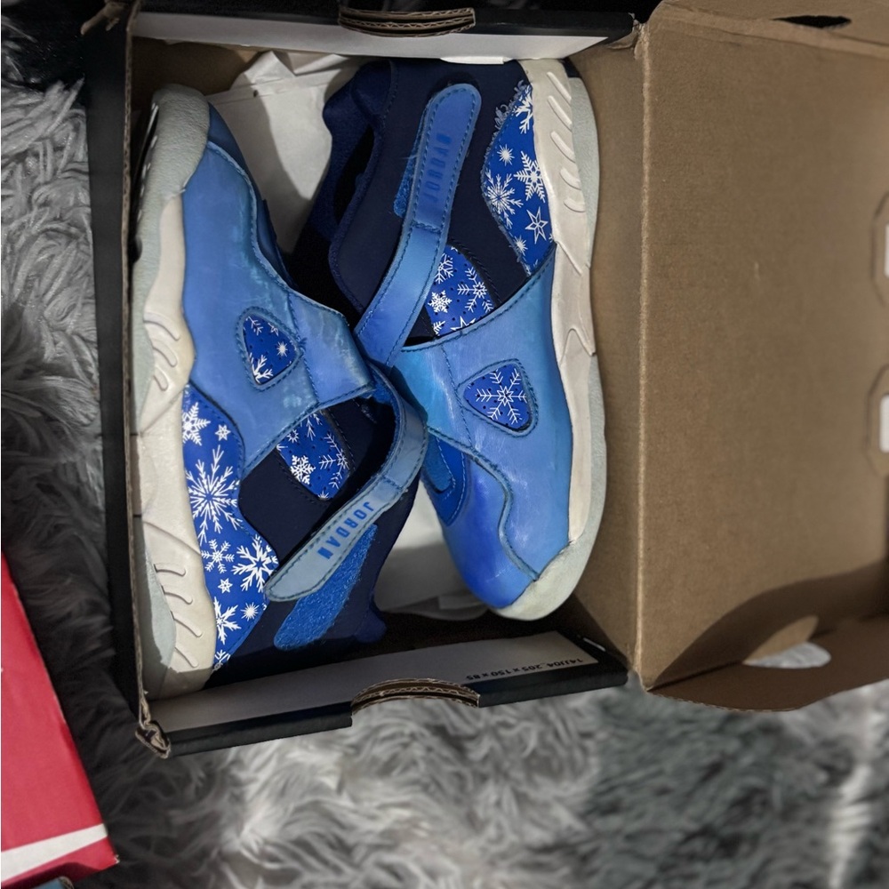 Jordan 8 Frozen Toddler shoes